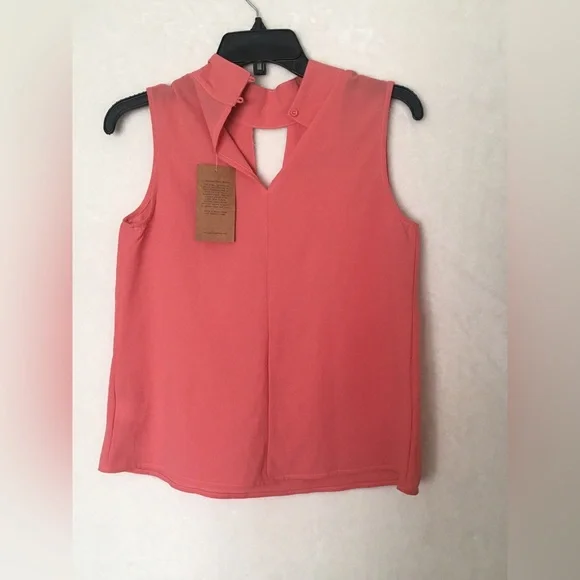 Tank - Picture 2 of 2